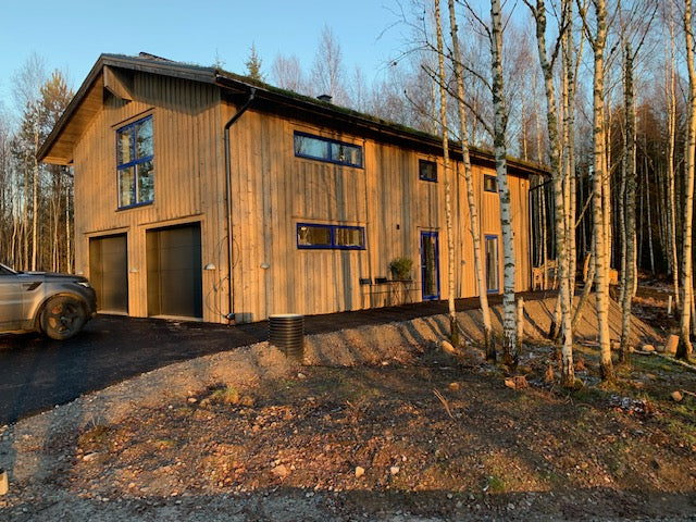 Villa Poppelplywood